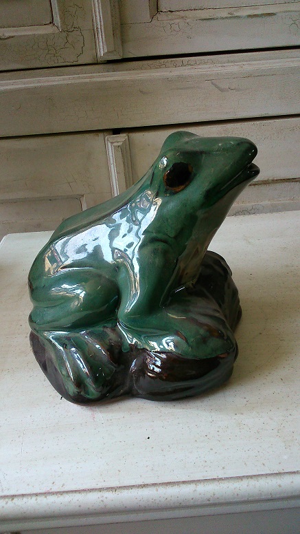 Porcelain Frog