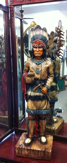 Indian Chief 42 '' / Porcelain