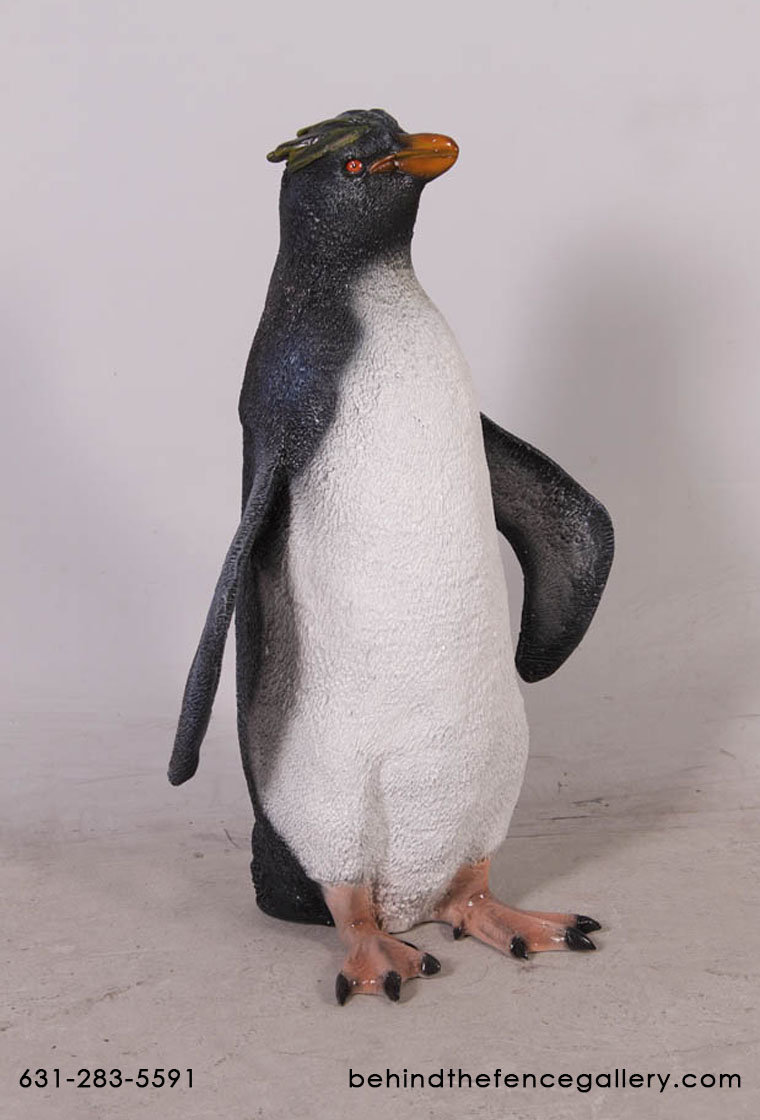 Rock-Hopper Penguin Statue