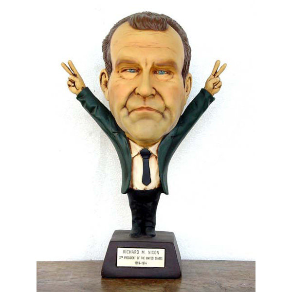 Richard Nixon Statue