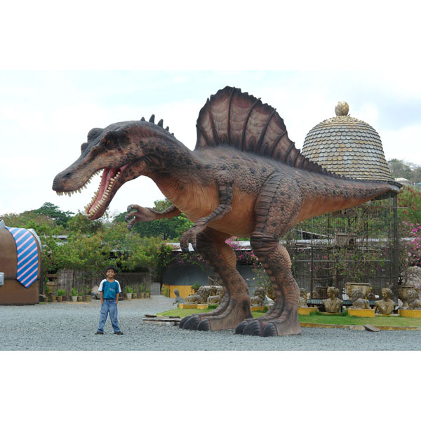 Spinosaurus 16 Ft.