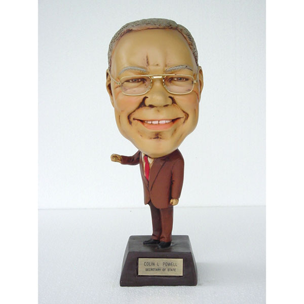 Colin Powell Statue - Click Image to Close