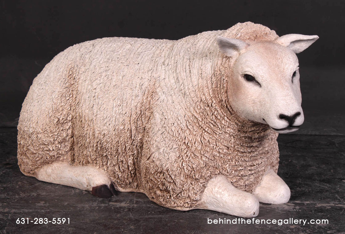 Texelaar Ewe Sheep - Lying Down Statue