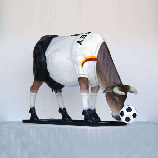 Soccer Cow (with or without Horns) - Click Image to Close