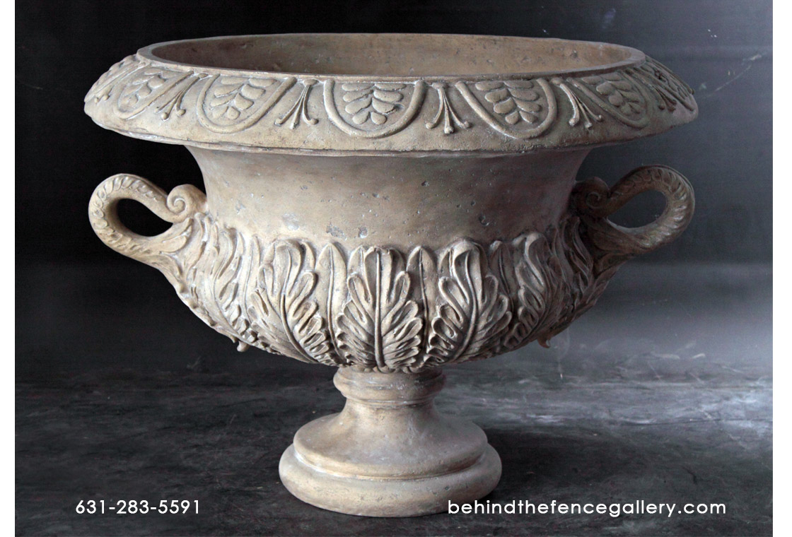 Acanthus Urn on Base