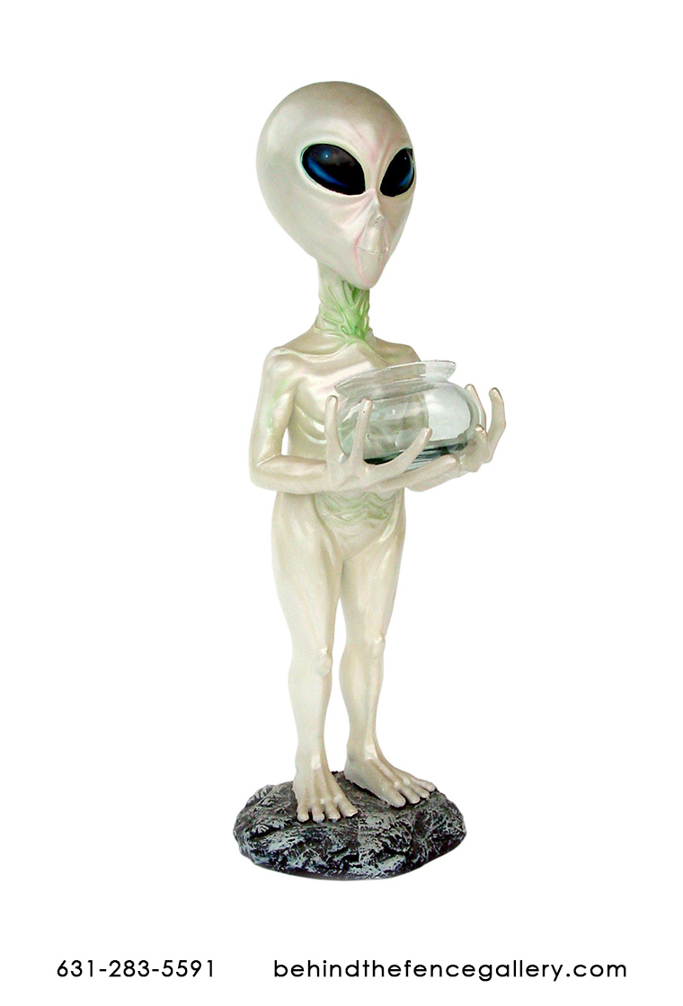 Alien Holding Candy Bowl - Click Image to Close