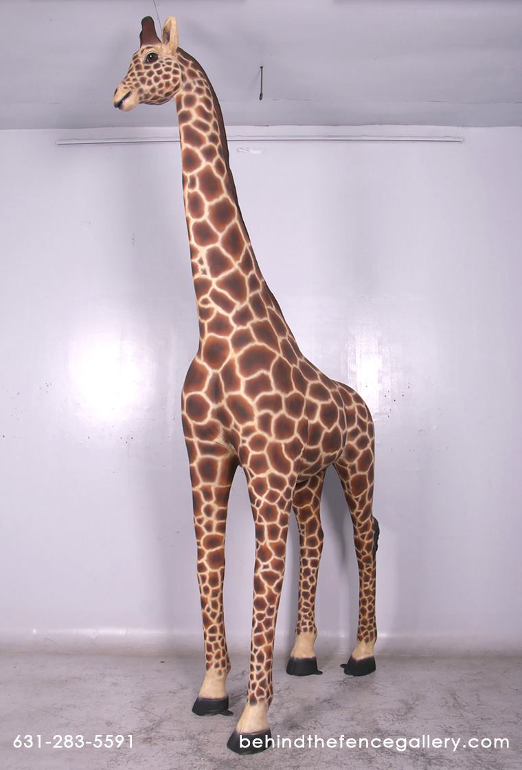 (image for) Giraffe Statue 12ft