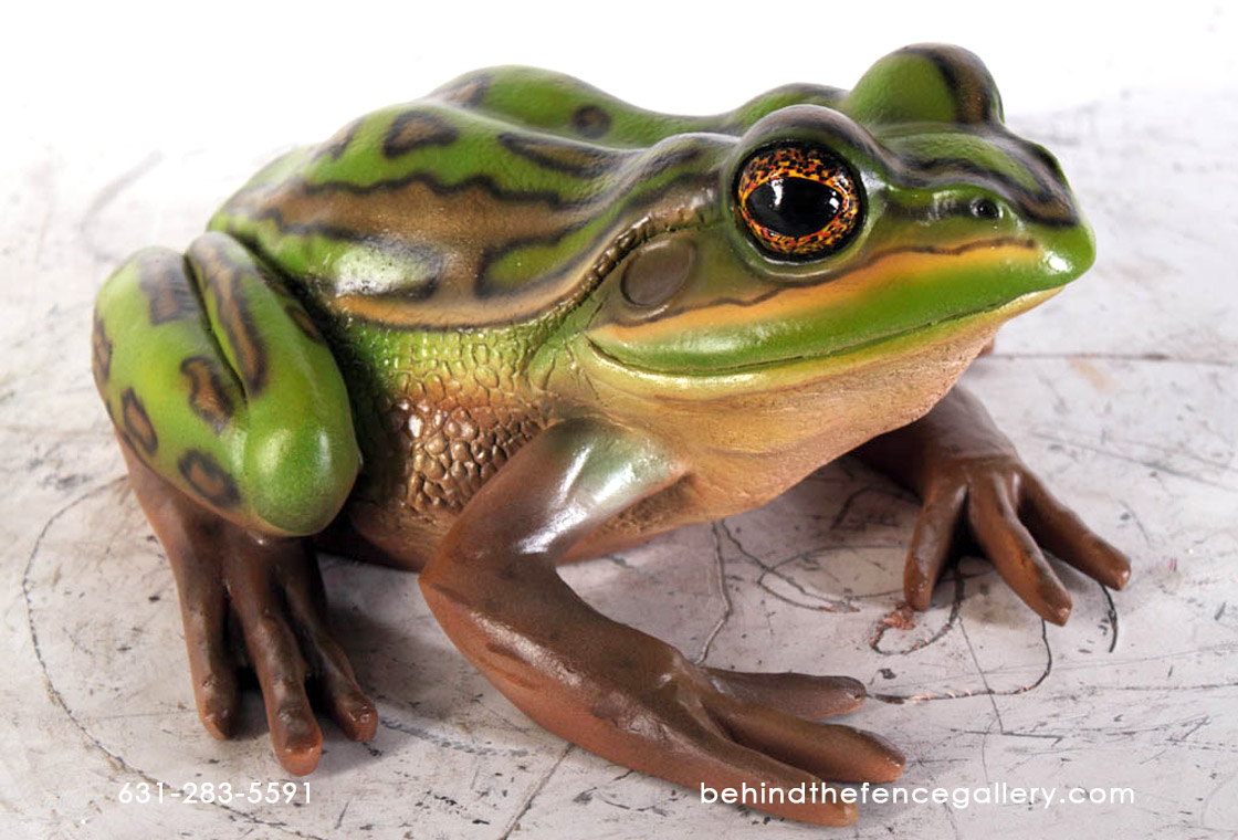 Bell Frog Statue Green and Golden Reptile Replica