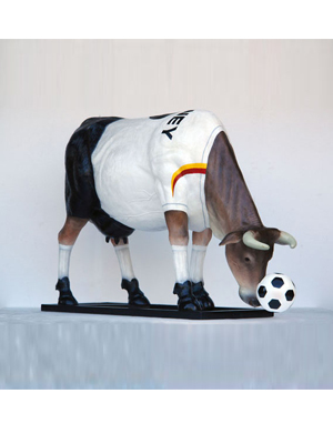 Soccer Cow (with or without Horns)