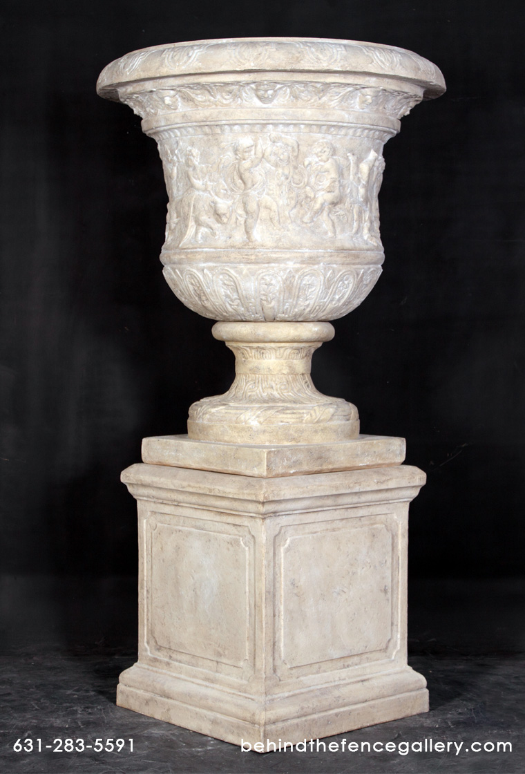 Versailles Urn on Base